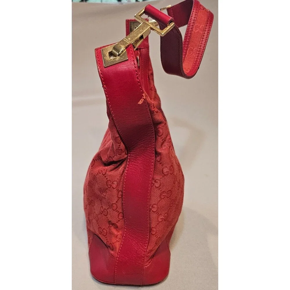 Gucci GG Canvas Hobo Bag Red Model 001‑4204 Leather Trim Gold Hardware Shoulder